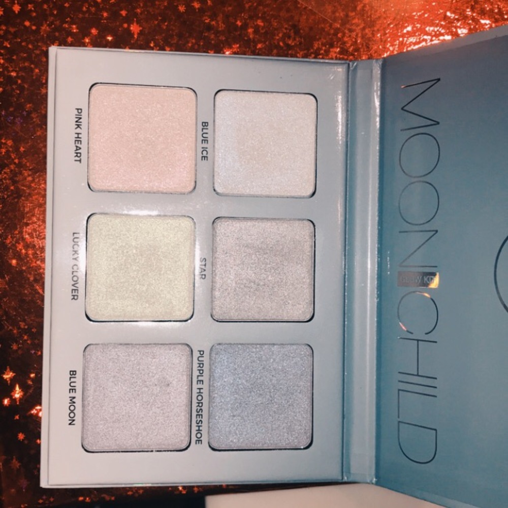 Anastasia Beverly Hills moon child highlight